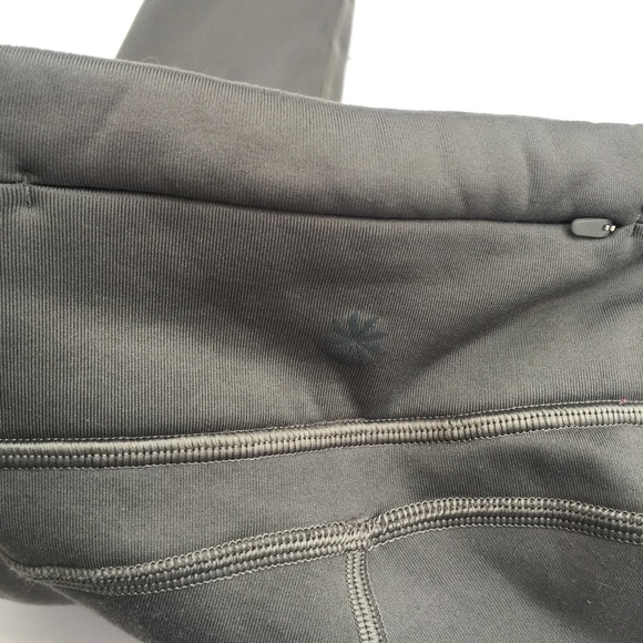 *SOLD* ATHLETA Alpine Valley Tight Lined Leggings - Picture 7 of 11